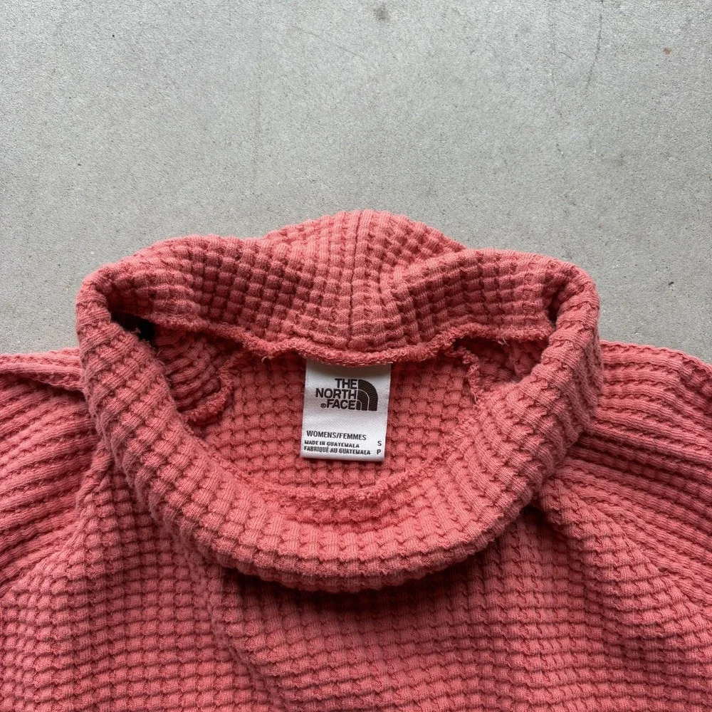 The North Face Chabot Waffle Knit Mock Neck Sweater Womens Small Pink Thermal